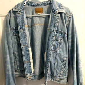 American Eagle Denim Jacket Size M